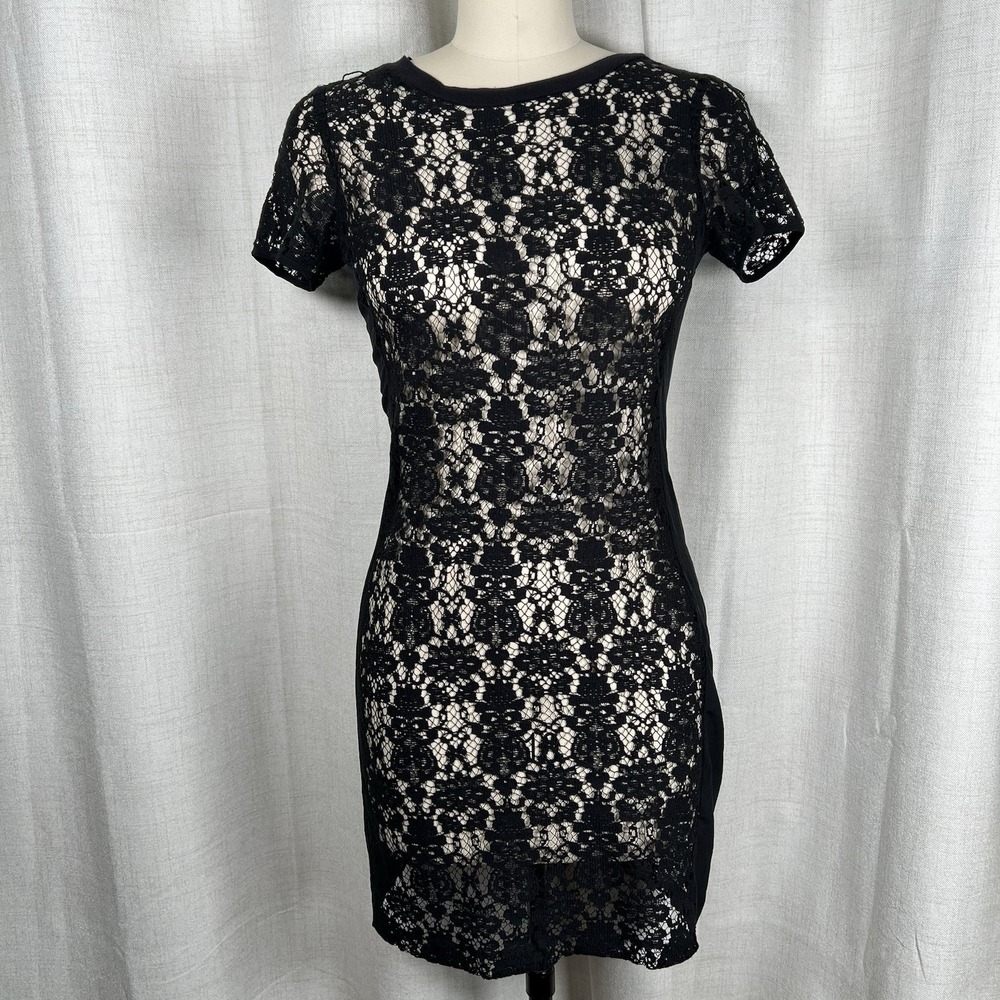 Rebecca Taylor Black Floral‎ Lace Fitted Sheath Dress NO LINING  Size 4 Sexy